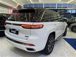 جیپ گراند شیرۆکی